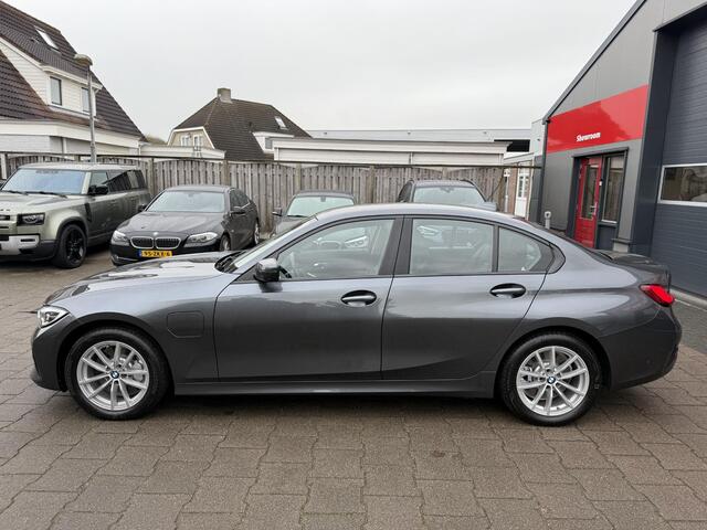 BMW 3-SERIE 330e eDrive Edition