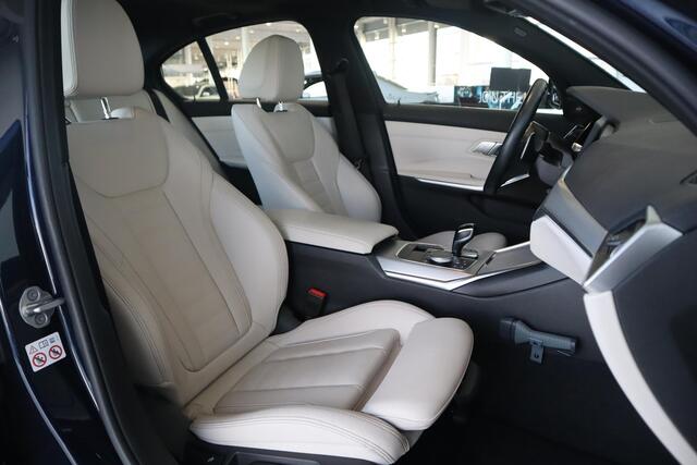 BMW 3-SERIE Sedan 320e Business Edition Plus | M Sportpakket | 19'' BMW Individual | Schuif-kantel dak