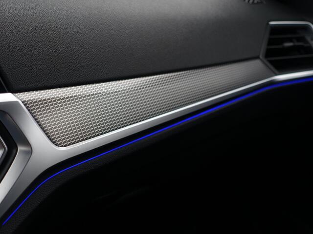BMW 3-SERIE Touring 318i M Sport Aut- Sport Interieur, Carplay, Standkachel, Sfeerverlichting, Keyless, Ada Cruise