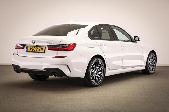BMW 3-SERIE 330e M-Sport eDrive Edition