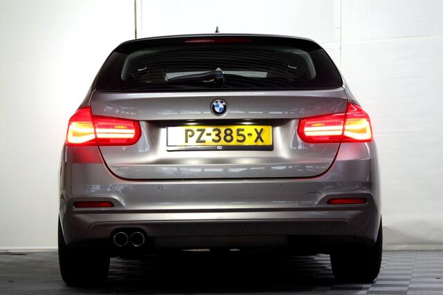 BMW 3-SERIE Touring 320i AUT Executive NAP 2eEIG PANO NAV LEDER LED '17