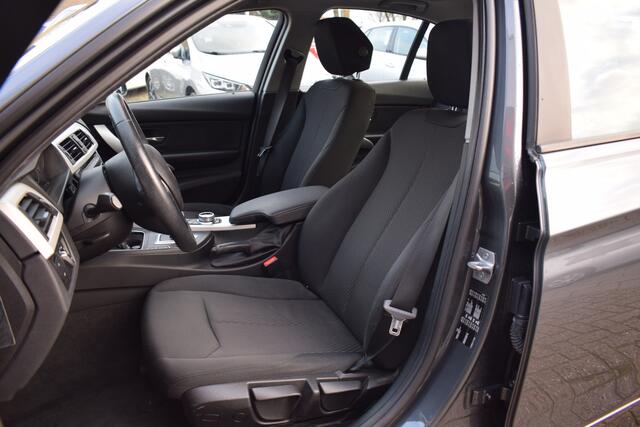 BMW 3-SERIE 318i Corporate Lease Executive//AUTOMAAT!