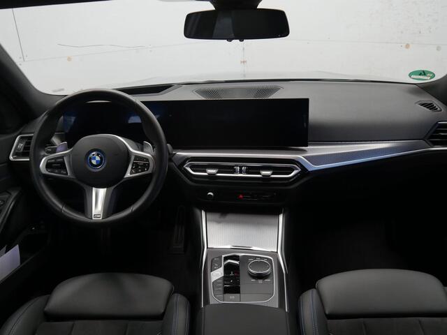 BMW 3-SERIE Touring 330e M-Sport | 2024 | Hifi | Camera | Curved Display | 18"
