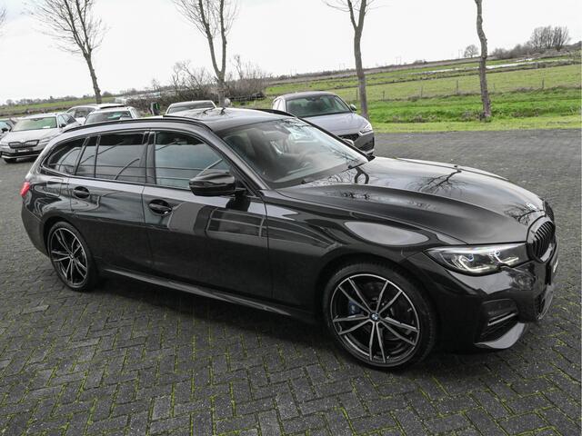 BMW 3-SERIE Touring 330e M-Sport Pano Laser H&K Head-Up 19-Inch Zetels+Memo VOL!