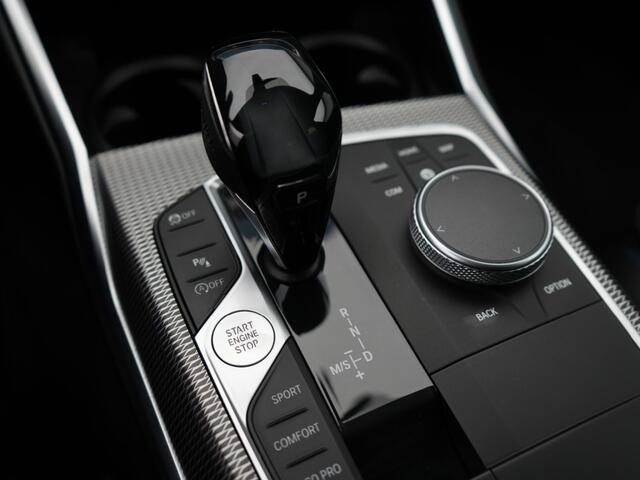 BMW 3-SERIE 330I HIGH EXECUTIVE M-SPORT