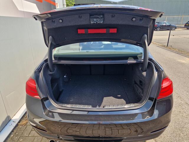 BMW 3-SERIE 330e Centennial High Executive