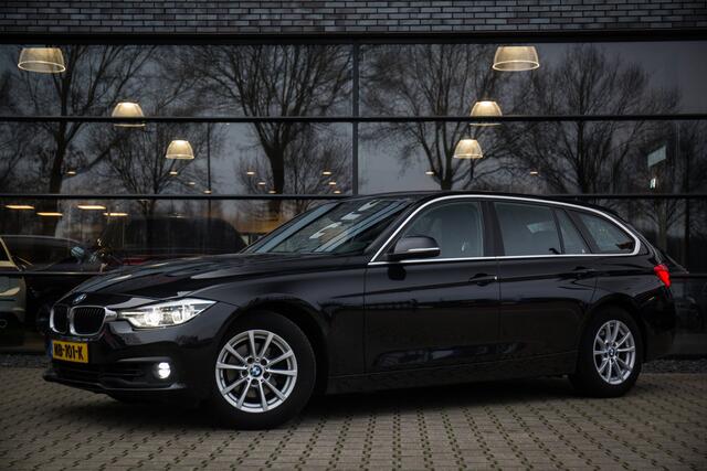 BMW 3-SERIE Touring 318i Centennial Executive