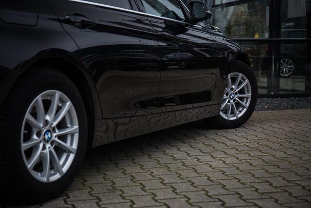 BMW 3-SERIE Touring 318i Centennial Executive