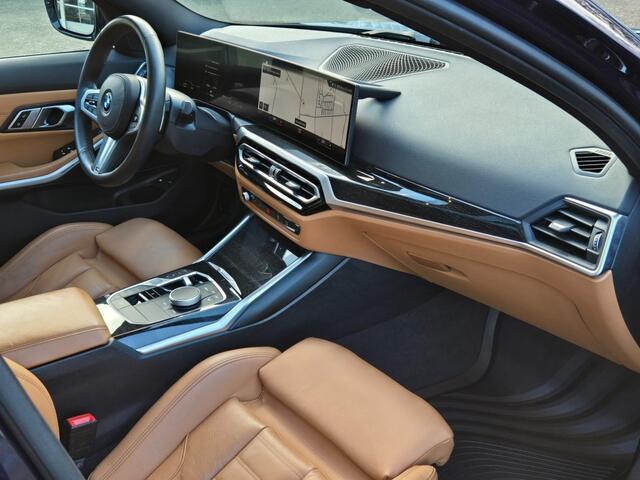 BMW 3-SERIE 330E M SPORT LCI I PANORAMA I 19 INCH I MEMORY STOELEN I