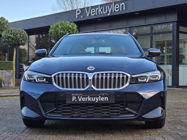 BMW 3-SERIE 330E M SPORT LCI I PANORAMA I 19 INCH I MEMORY STOELEN I
