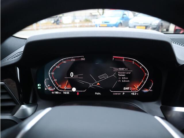 BMW 3-SERIE Touring 330i xDrive High Executive