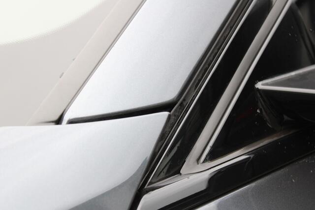 BMW 3-SERIE Touring 318i High Executive Edition M-Sport Dealer onderhouden
