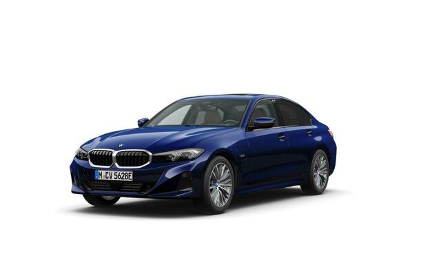 BMW 3-SERIE Sedan 330e Dring Assitant | Entertainment Pack | Parking Pack | Elektr. Trekhaak