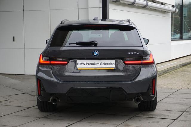 BMW 3-SERIE Touring 330e Aut. M Sportpakket / HIFI / 19" LMV / Active Cruise Control / Achteruitrijcamera