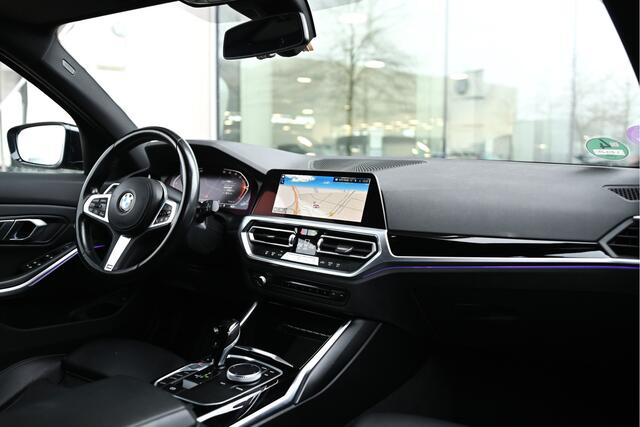 BMW 3-SERIE Touring 318i High Executive Sport Line Automaat / Sportstoelen / LED / Cruise Control / PDC / Live Cockpit Professional