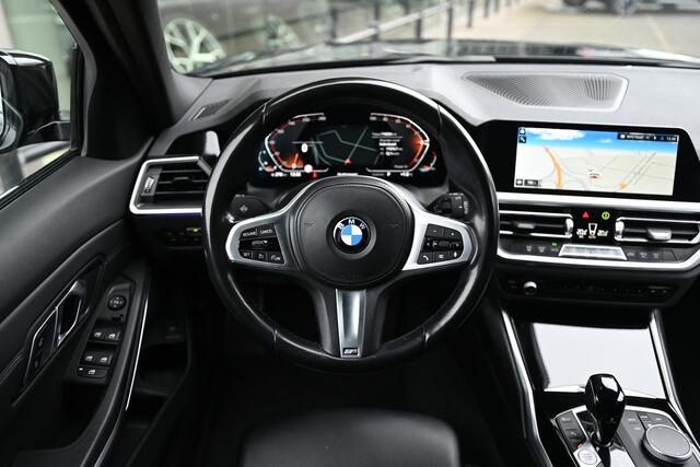 BMW 3-SERIE Touring 318i High Executive Sport Line Automaat / Sportstoelen / LED / Cruise Control / PDC / Live Cockpit Professional