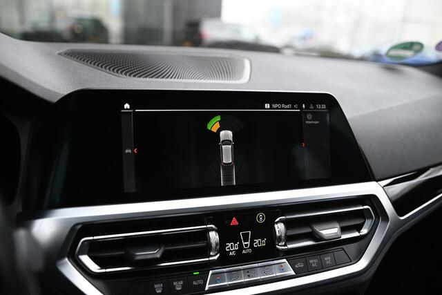 BMW 3-SERIE Touring 318i High Executive Sport Line Automaat / Sportstoelen / LED / Cruise Control / PDC / Live Cockpit Professional
