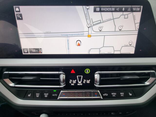 BMW 3-SERIE Touring 318d Executive Edition DIGITALE COCKPIT / NAVI / NL AUTO