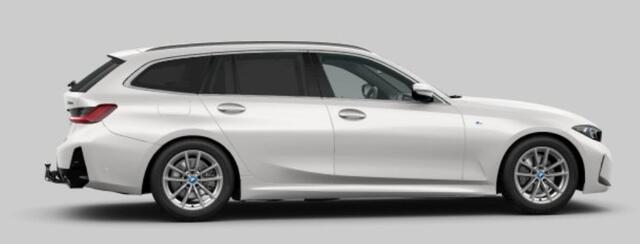 BMW 3-SERIE Touring 330e M Sport - Trekhaak - Panoramadak - Elektrisch verstelbare/verwarmde Voorstoelen - Geluiddempende/getinte Ruiten - Comfort Acces - Driving/Parking Assistant - Hifi System - Cruise Control -