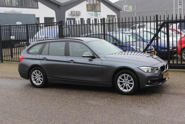 BMW 3-SERIE Touring 316d, Navigatie! BMW 3-serie Touring 316d