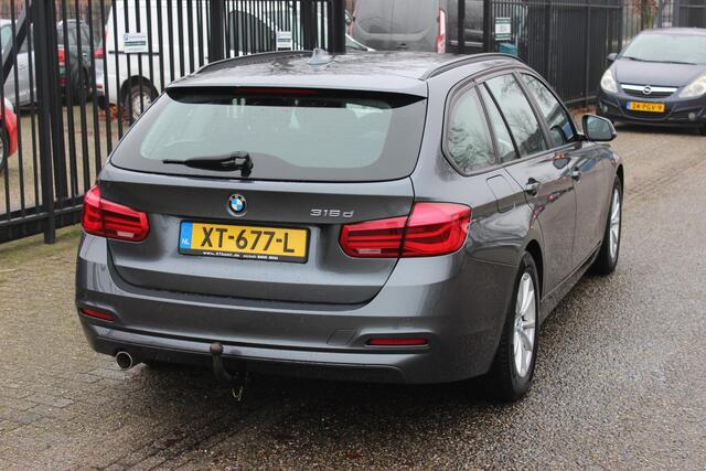 BMW 3-SERIE Touring 316d, Navigatie! BMW 3-serie Touring 316d