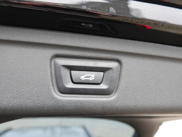 BMW 3-SERIE Touring 318i Executive M-SPORT SP. STOELEN | H-LEER | HK AUDIO | NAVI