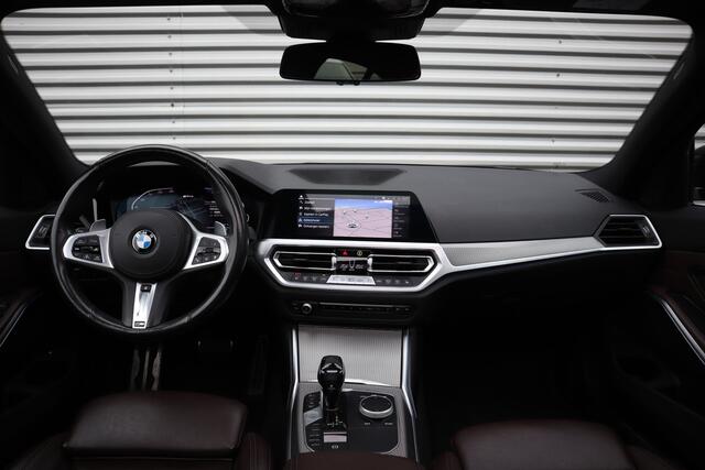 BMW 3-SERIE 330e High Executive M-Sport Pano / Adaptieve cruise / Laser / Elec stoelen / Trekhaak / Dode hoek /
