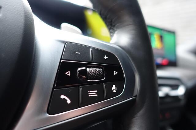 BMW 3-SERIE Touring 330e M-Sport Shadow Line l Adaptive LED l Electrische Klep l Adaptive Cruise