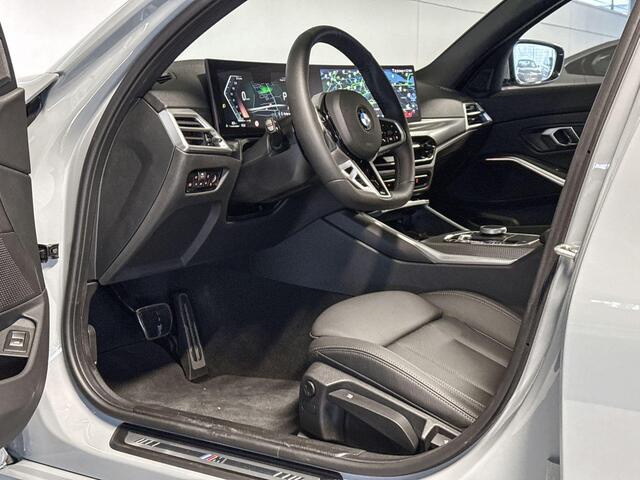 BMW 3-SERIE Touring 318i | M Sportpakket Pro | Glazen panoramadak