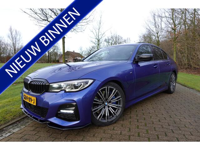 BMW 3-SERIE 330e High Executive | M-Sport | Adaptive Cruise |Schuifdak | Laser koplampen | 360 Camera | H&K | Autopilot | HUD |
