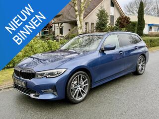 bmw-3-serie-touring-330e-292pk-pano
