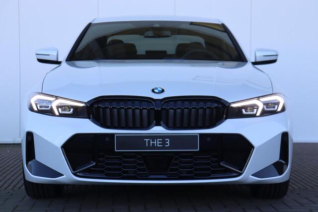 BMW 3-SERIE Sedan 320i M Sportpakket/ Entertainment Pack/ Elektrische Trekhaak/ Sportstoelen/ Active Cruise Control/ Harman Kardon