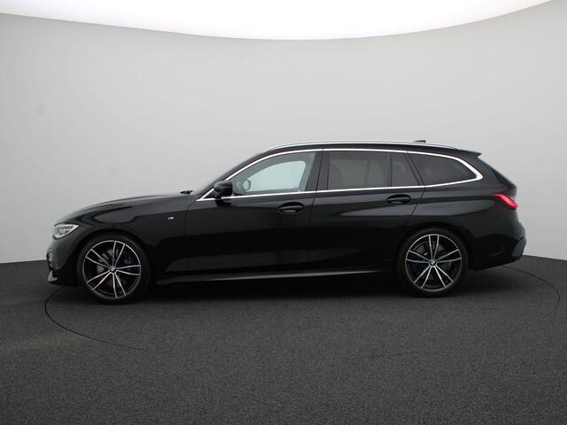 BMW 3-SERIE Touring 330i Executive | M Sportpakket | Audio Media Pack | Parking Pack | Extra Getint Glas Achter | 19''