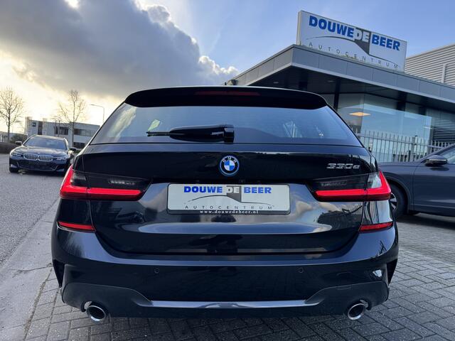 BMW 3-SERIE Touring 330e M sport