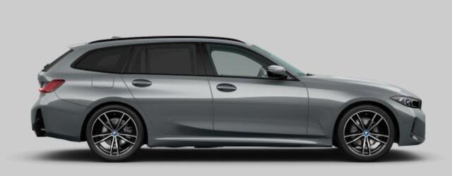 BMW 3-SERIE Touring 330e High Executive M Sport - Panoramadak - Elektrische/Verwarmbare Stoelen - Geluiddempende/Getinte ruiten - Parking/Driving Assistant - Harman Kardon - Cruise Control - Ambiance verlichting -