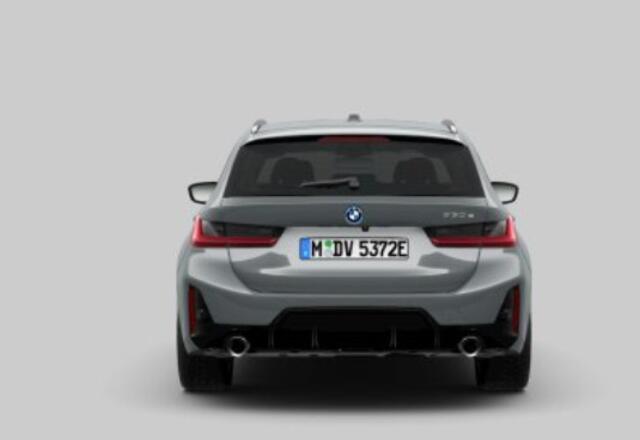 BMW 3-SERIE Touring 330e High Executive M Sport - Panoramadak - Elektrische/Verwarmbare Stoelen - Geluiddempende/Getinte ruiten - Parking/Driving Assistant - Harman Kardon - Cruise Control - Ambiance verlichting -
