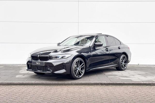 BMW 3-SERIE Sedan 330e | Innovation Pack | Travel Pack
