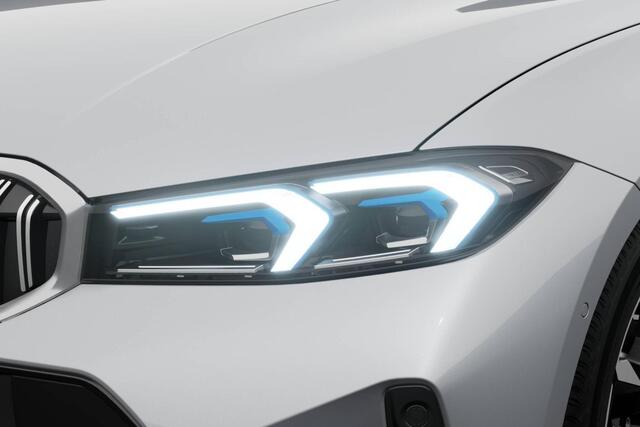 BMW 3-SERIE Touring 330e | M Sport | Innovation Pack | Comfort Pack | Harman Kardon
