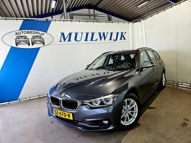 BMW 3-SERIE Touring 318i Executive / Navi / Full LED / NL Auto
