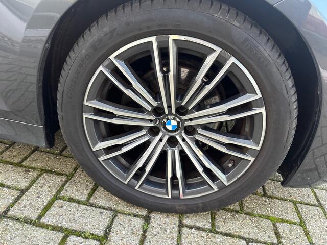 BMW 3-SERIE 320i High Executive M Sport