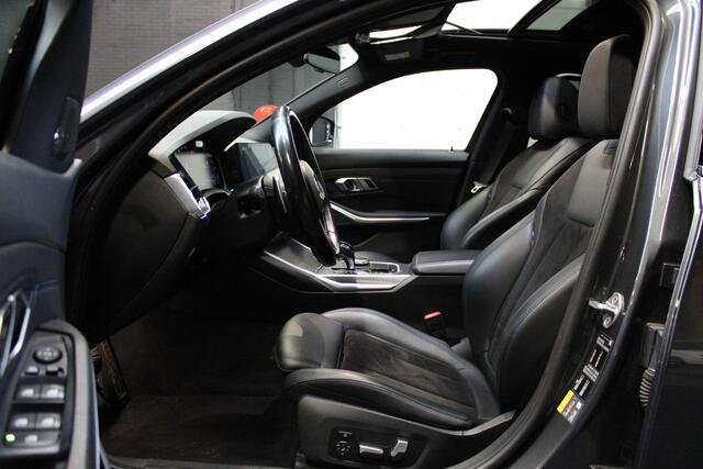 BMW 3-SERIE Touring 330e High Executive