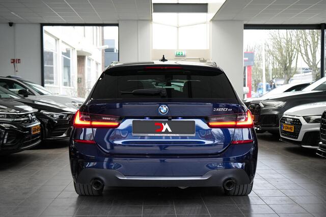 BMW 3-SERIE Touring 320e High Executive | SFEER | PANO | M-SPORT | 360° CAMERA