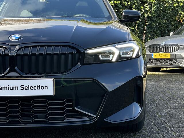 BMW 3-SERIE Touring 318i | M-Sport | 19" | Panorma | Trekhaak | Camera | Getint glas | HiFi