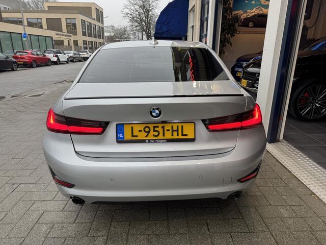 BMW 3-SERIE 318i Business Edition Plus M-SPORT/NL AUTO