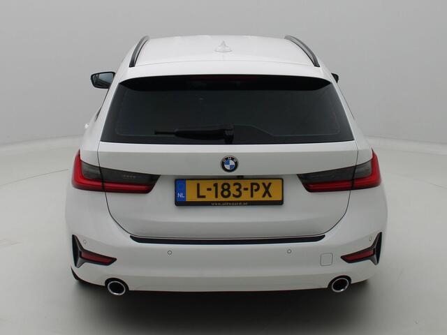 BMW 3-SERIE Touring 318i Business Edition Sport ,Digitaal Dash.