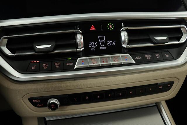 BMW 3-SERIE 330e eDrive Edition | Adaptive cruise | Leder | Stoelverwarming | Harman/Kardon | Keyless | Carplay | Live Cockpit | Navigatie | Full LED | Achterbankverwarming