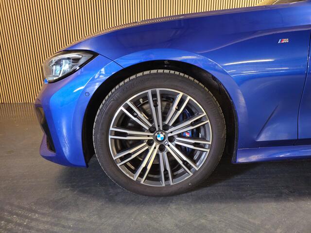BMW 3-SERIE 320i Business Edition Plus M-sport - Stoelverwarming - Apple carplay/ Android auto