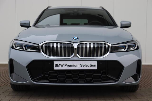 BMW 3-SERIE Touring 330e M Sportpakket/ Innovation Pack/ Comfort Pack/ Comfort Access/ panoramadak/ Sportstoelen/ Cruise Control/ Harman-Kardon/