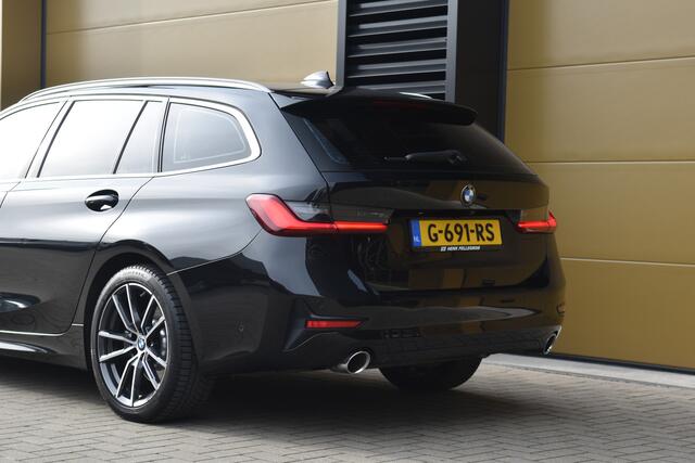 BMW 3-SERIE Touring 330i Executive Edition * Sport line * Sfeerverlichting * HIFI * Trekhaak * Dealer onderhouden *