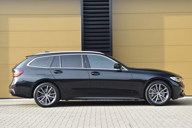 BMW 3-SERIE Touring 330i Executive Edition * Sport line * Sfeerverlichting * HIFI * Trekhaak * Dealer onderhouden *